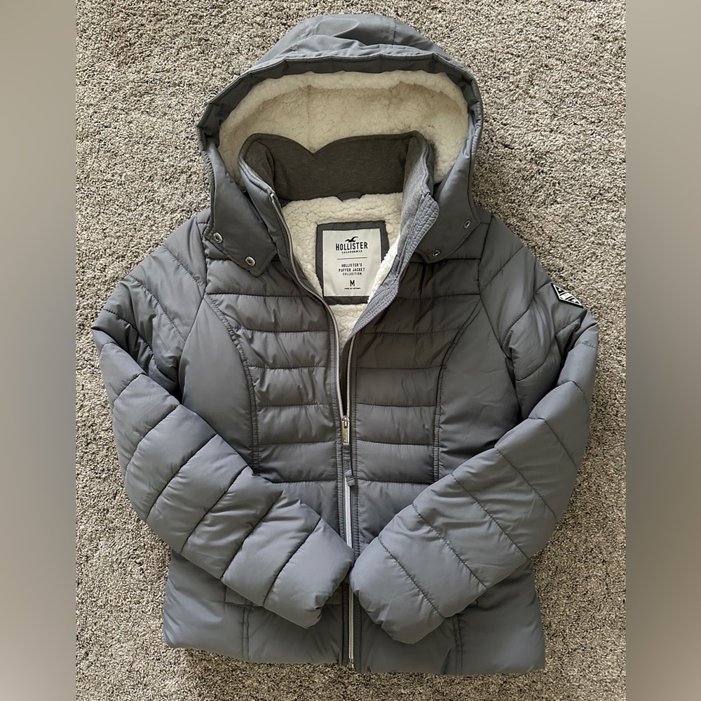 Hollister Puffer Coat